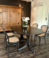 Thonet-Esstisch (Massivholz) mit 4 Thonet-Stühlen (215 R Bugholz) Hessen - Frankenberg (Eder) Vorschau