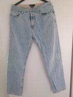 Jeans Tommy Hilfiger hellblau classic fit 34/32 Hose Hessen - Hungen Vorschau