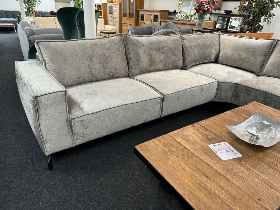Couch Sofa Polstergarnitur Taschenfederkern grau Teddy Stoff in Bad Oeynhausen