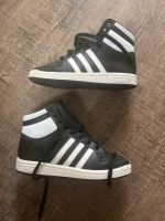 Adidas Schuhe Kinder Gr. 35 Niedersachsen - Einbeck Vorschau