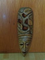 2 afrikanische Holzmasken 71,2 cm u. 61,2 cm Niedersachsen - Cuxhaven Vorschau
