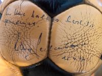 Fußball mit original Unterschrift von Franz Beckenbauer Saarland - Bous Vorschau