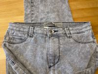 Jeans 34 grau Clockhouse Jeggin Bayern - Eltmann Vorschau