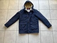 Tommy Hilfiger Winterjacke Größe M Nordrhein-Westfalen - Solingen Vorschau