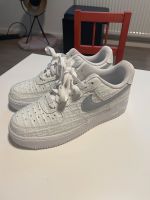 Verkaufe Sneaker Nike 38,5 Berlin - Charlottenburg Vorschau