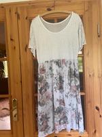Leichtes Sommerkleid , Größe 42/44, Italien Brandenburg - Milmersdorf Vorschau