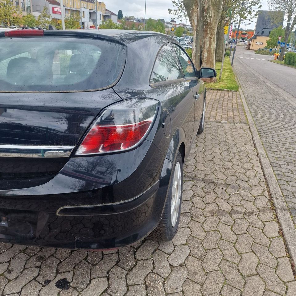Opel Astra H GTC Selection "110 Jahre" in Heusweiler