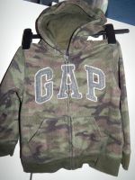 GAP Fleece Jacke camouflage Gr 110 Bayern - Hebertshausen Vorschau