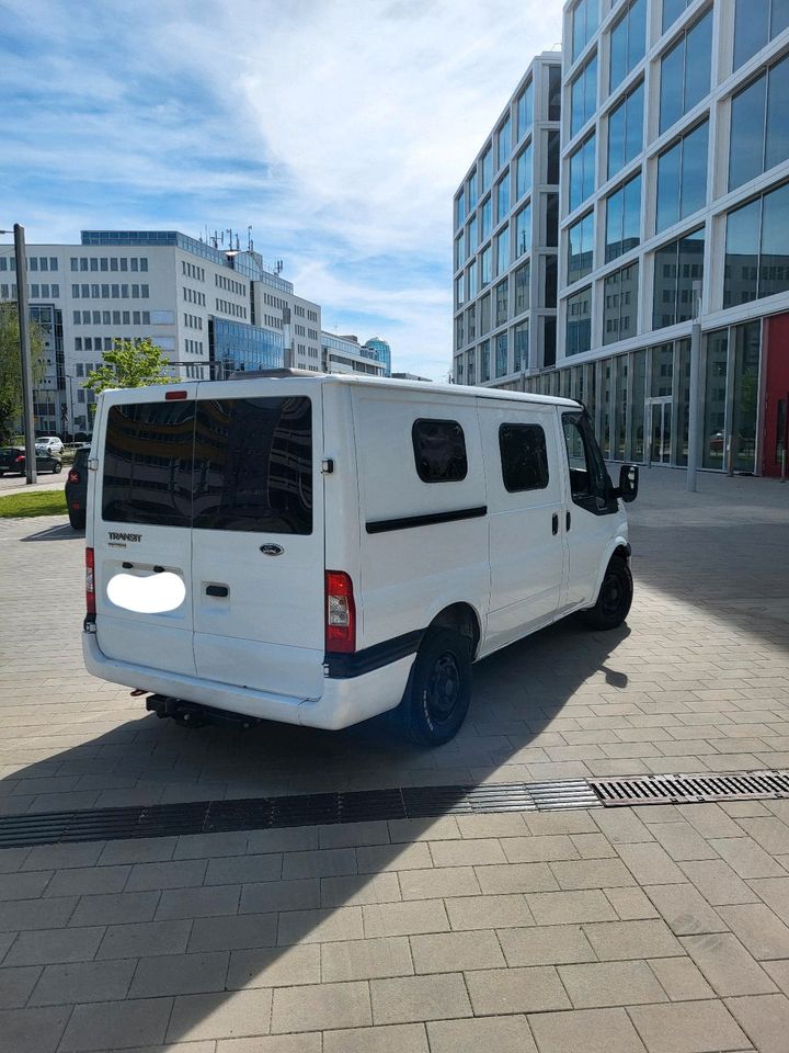 ×Wenig KM× Ford Transit / Camper / Wohnmobil - Längsbetten in Stuttgart