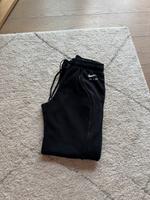 Nike Air  Jogginghose gr.xs Hessen - Bad Schwalbach Vorschau