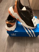 Adidas Originals/Ozweego Schuhe Dunkelbraun 43 1/3 Hessen - Kassel Vorschau