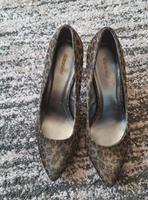 Neue Pumps in Größe 37 von Graceland Hessen - Frielendorf Vorschau