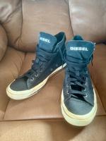 Diesel Sneaker Chucks Turnschuhe Schnürung Saarland - Oberthal Vorschau