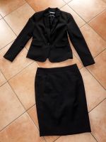 wie neu Damen Kostüm Anzug Blazer Rock schwarz Gr. 36/38 Baden-Württemberg - Schorndorf Vorschau