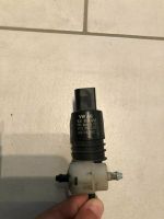 Audi VW Seat Skoda Scheibenwaschpumpe Waschpumpe 1K6955651 Bayern - Altfraunhofen Vorschau