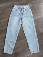 Jeans, Mom fit, sehr gut erhalten Nordrhein-Westfalen - Wenden Vorschau