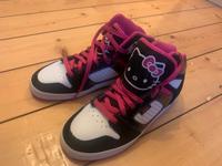 Vans Hello Kitty Gr. 40 neu Nordrhein-Westfalen - Langenfeld Vorschau