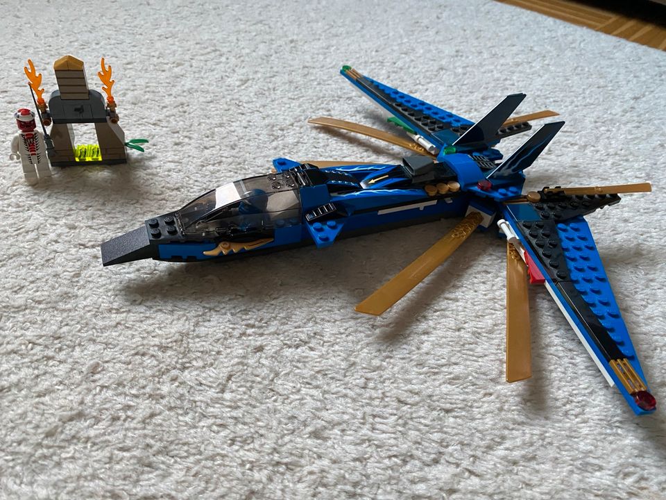 LEGO 70668 - Ninjago Legacy Jay's Storm Fighter in Augsburg