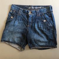 Short Jeans Esprit Größe 28 Niedersachsen - Leer (Ostfriesland) Vorschau