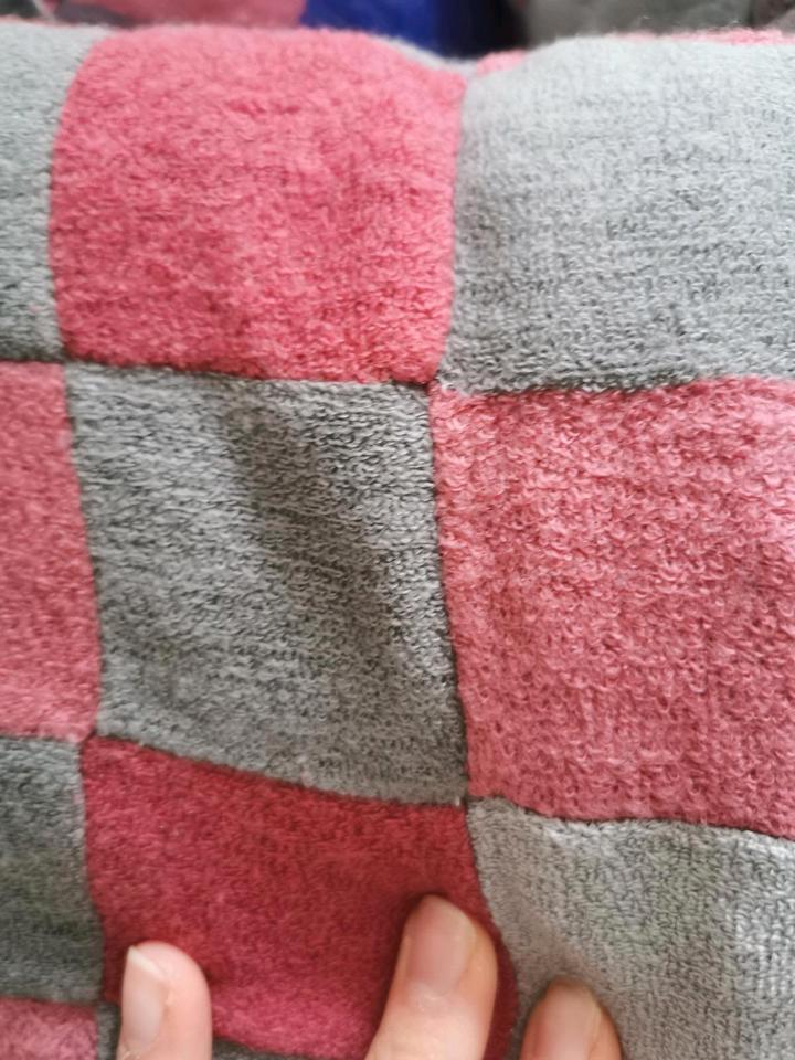 7 kleine Kissen aus Wollfrottee Merino/Seide Handmade 22x24 cm in Eutin