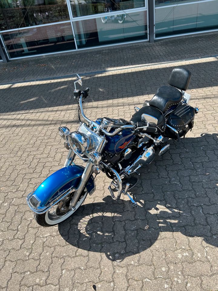 Harley Davidson Softail Heritage (Evo) in Langenhagen