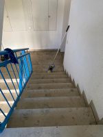 ich suche ein Job als Treppenhausreinigung, Büro Fensterputzen. Niedersachsen - Hollenstedt Vorschau