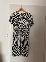 Damen Kleid Gr.XL  schwarz/weiß wie neu Bayern - Essenbach Vorschau