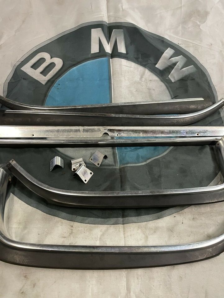 BMW e23 Chrome Dachleisten Facelift in Bottrop