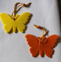 Deko Schmetterlinge Anhänger 4 Gelbe 2 Orange Filz Niedersachsen - Zeven Vorschau