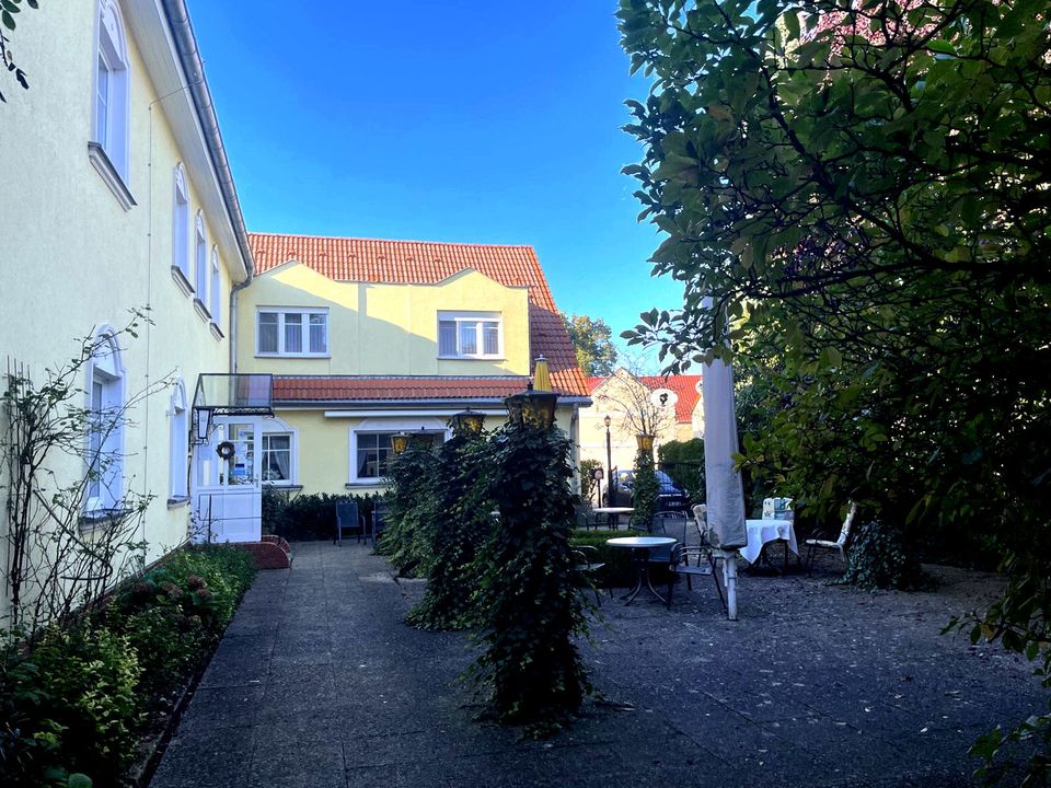 Investment. Gepflegtes Hotel mit großem Grundstück bei Nauen OT Tietzow in Nauen
