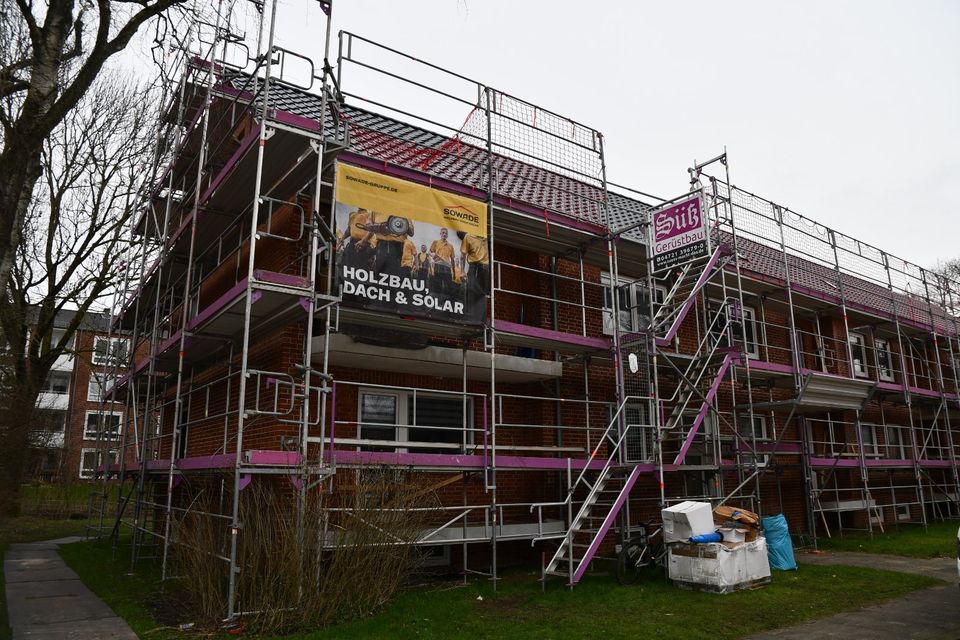 Für mind. 3-Personen mit WBS: frisch modernisierte 3-Zimmer Wohnung mit Balkon in Cuxhaven