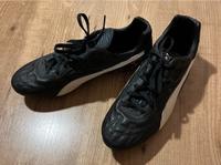 Puma Fußball Schuhe mit Stollen Gr 45,5 / Stollenschuhe Bayern - Dorfen Vorschau