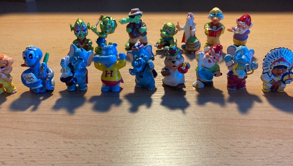 Sammelfiguren für Sammler Spielzeugfiguren Vintage  Ü-Eier selten in Langenfeld