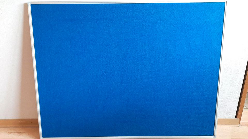 NEU Tafel Board Filztafel Pinntafel Pinnboard 1200x900 mm blau in Ostfildern