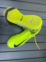 Fußballschuhe Halle Nike Rheinland-Pfalz - Leutesdorf Vorschau