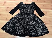 Tolles Kleid Minikleid Spitze Guess Gr S neuwertig Sachsen - Kreischa Vorschau