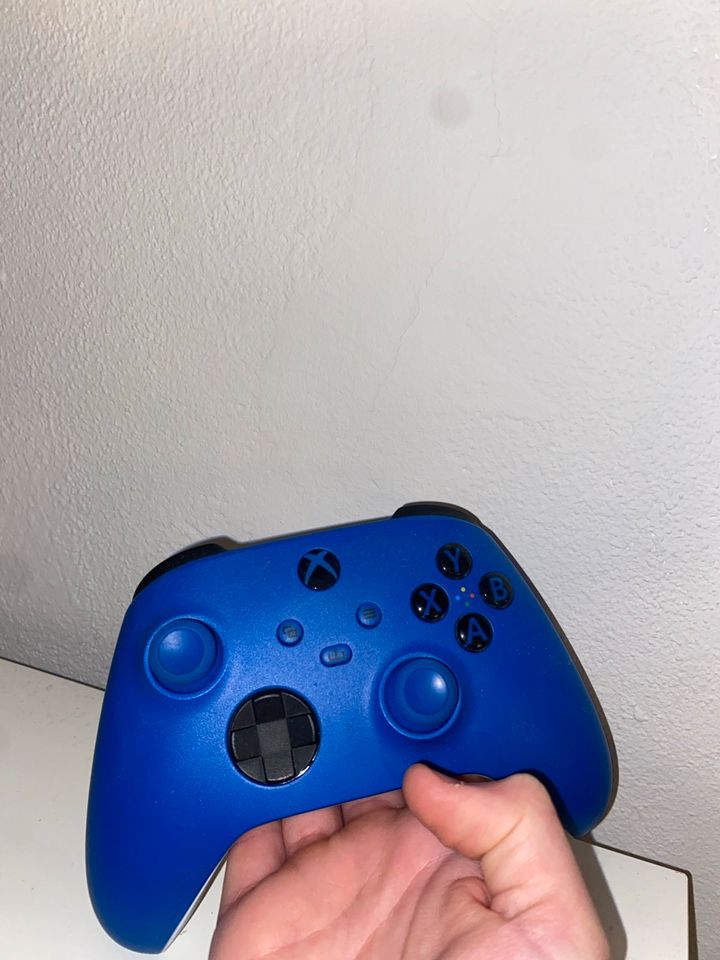 Xbox Controller - Blau in Hannover