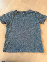 H&M grau meliert T-Shirt Junge 134/140 V-Ausschnitt Freiburg im Breisgau - March Vorschau