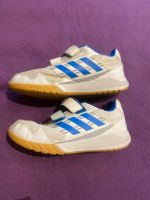 Adidas Hallen Turnschuh Gr. 32 Niedersachsen - Nienburg (Weser) Vorschau