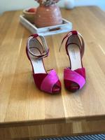 Peter Kaiser Pumps Berry Beere Rot Gr. 40,5 NEU Nordrhein-Westfalen - Meerbusch Vorschau