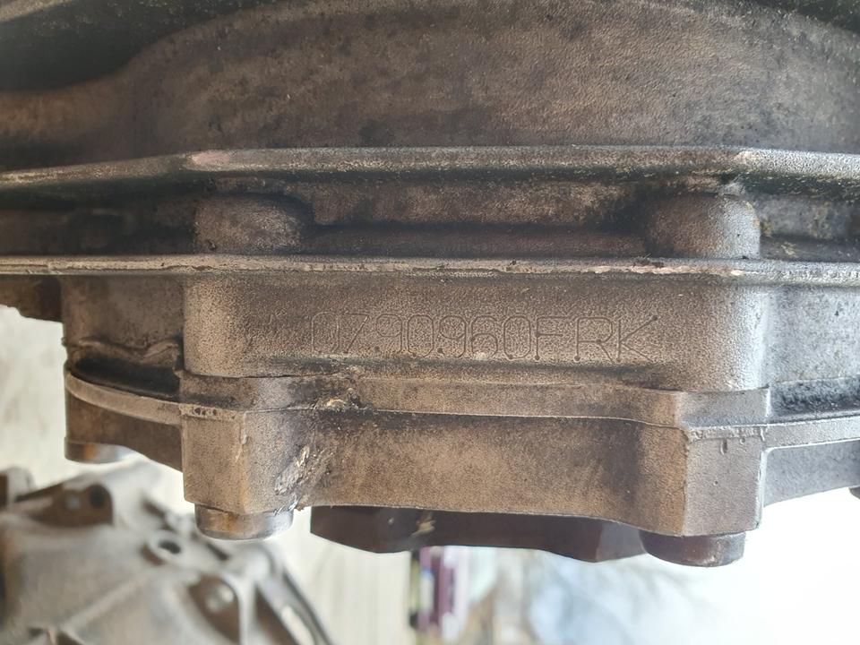 2x Getriebe 6-Gang FRK HHQ Audi A4 A6 Passat 3BG 1.9 2.5 TDI in Königslutter am Elm