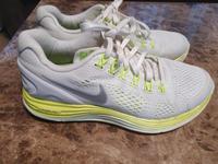 Damen Sportschuhe Hessen - Reiskirchen Vorschau