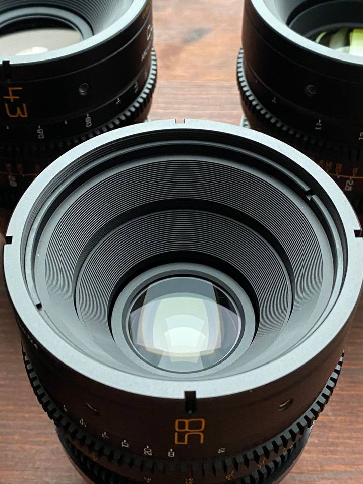 Dulens APO Mini Prime "Vintage" 4-lens Set mit Case, PL und EF in Berlin
