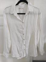 Weißes Hemd mit Stickereien (Pull&Bear, Größe M-L), 20 EUR Niedersachsen - Jever Vorschau