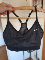 NiKE Sportbra schwarz glitzer Baden-Württemberg - Fellbach Vorschau