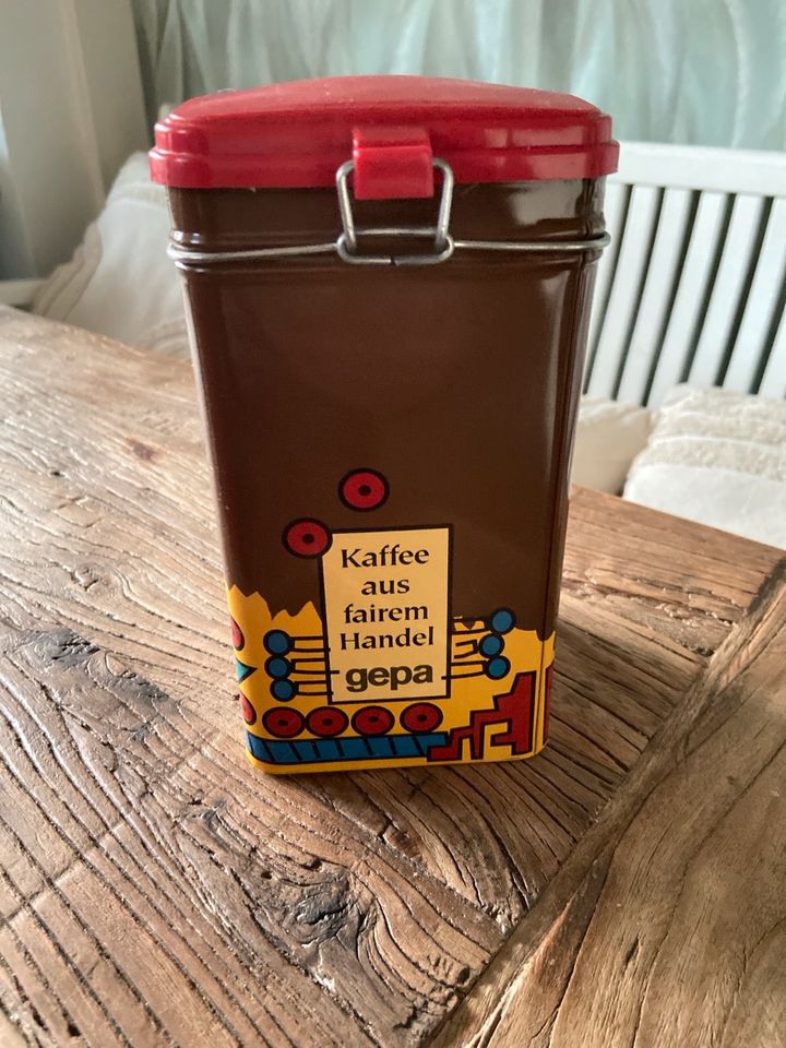 Kaffeedosen Blechdosen in Hamburg