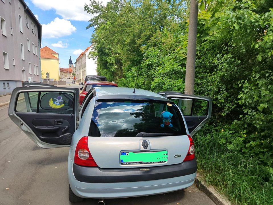 Renault Clio 1,4 l Benziner mit wenig Kilometern zu verkaufen in Nordhausen