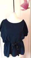 Damen Bluse dunkelblau Gr S 36 38 glänzend mit Schleife wie neu Hessen - Bad Homburg Vorschau