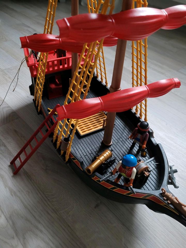 Playmobil " Piratenkaperschiff " 4424 in Braunschweig