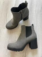 Graue Boots Thüringen - Meiningen Vorschau